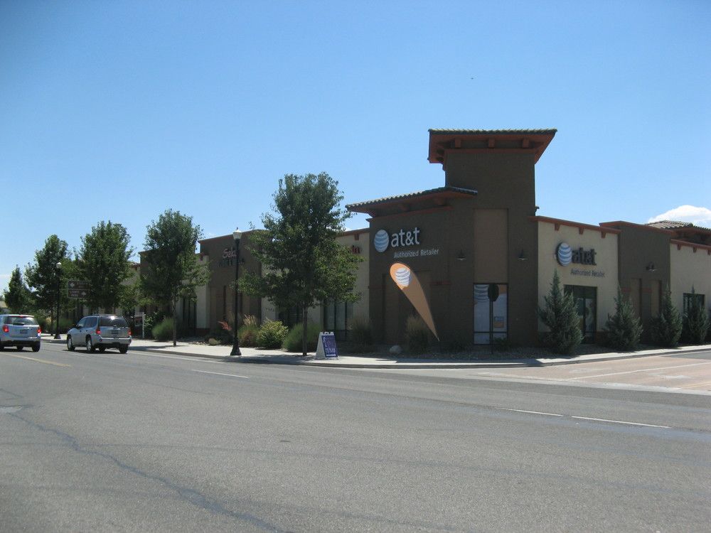 Waterloo Center: 1352 - 1362 N Hwy 395, Gardnerville, NV 89410